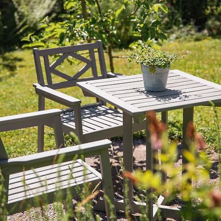 Ferienwohnung Am Sonnenberg Бюзинген-на-Верхнем-Рейне Экстерьер фото